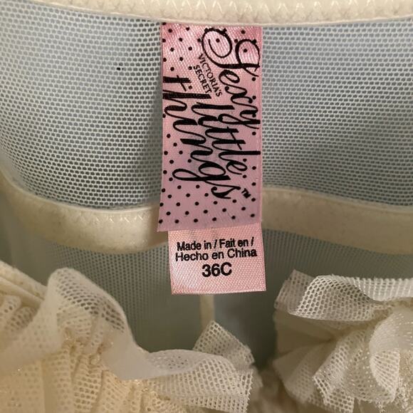 Victoria's Secret Sexy Little Thing Ivory Sequin Mesh Babydoll Nighty Size 36C - Picture 6 of 6